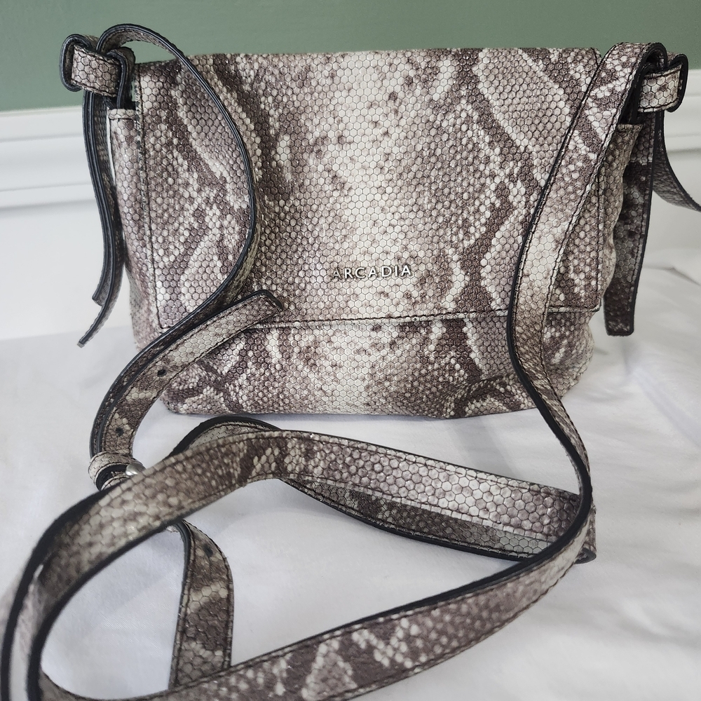 Arcadia Taupe and Cream Snake Print Crossbody Bag